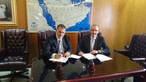 Maurice Ghattas, Group CEO, Yusuf Bin Kanoo Group and  Ian Walker, SVP, Epicor Software (L to R).