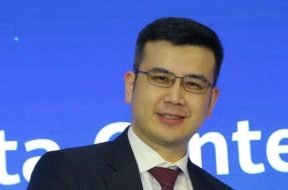 Dongyue Ouyang, Managing Director of Huawei UAE Enterprise Business Group