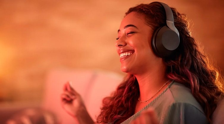 Philips launches new wireless headphones