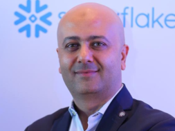 Mohamed Zouari, General Manager, Middle East, Turkey, and Africa, Snowflake